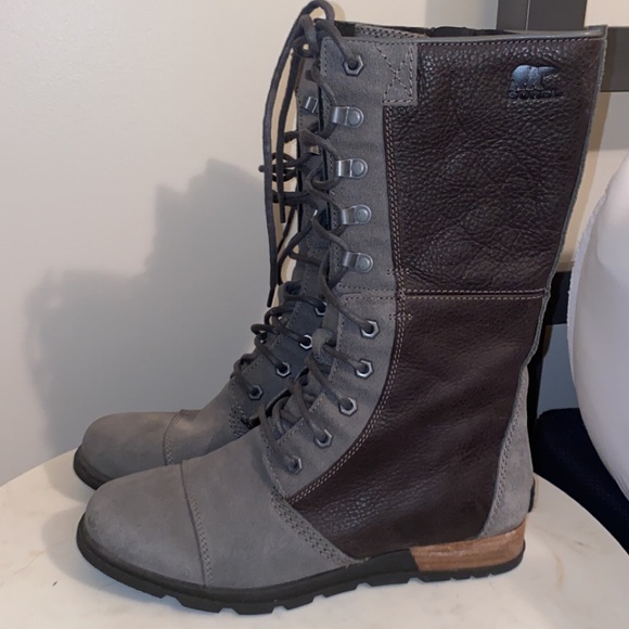 sorel combat boots